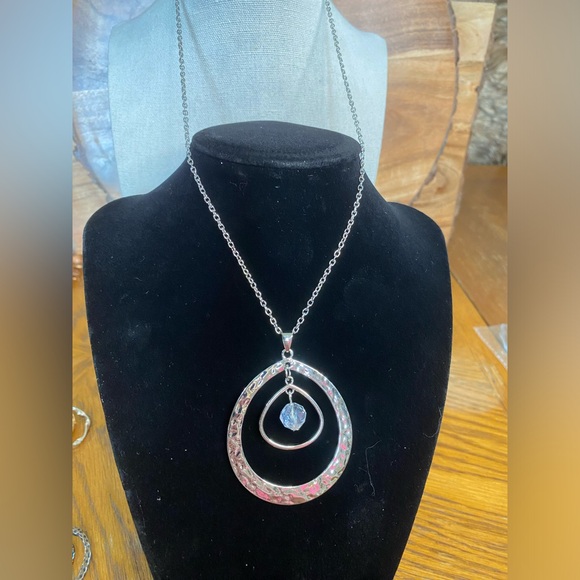 Paparazzi NWT necklace & earring set Crystal beads and beautiful sparkling chain - Picture 1 of 5